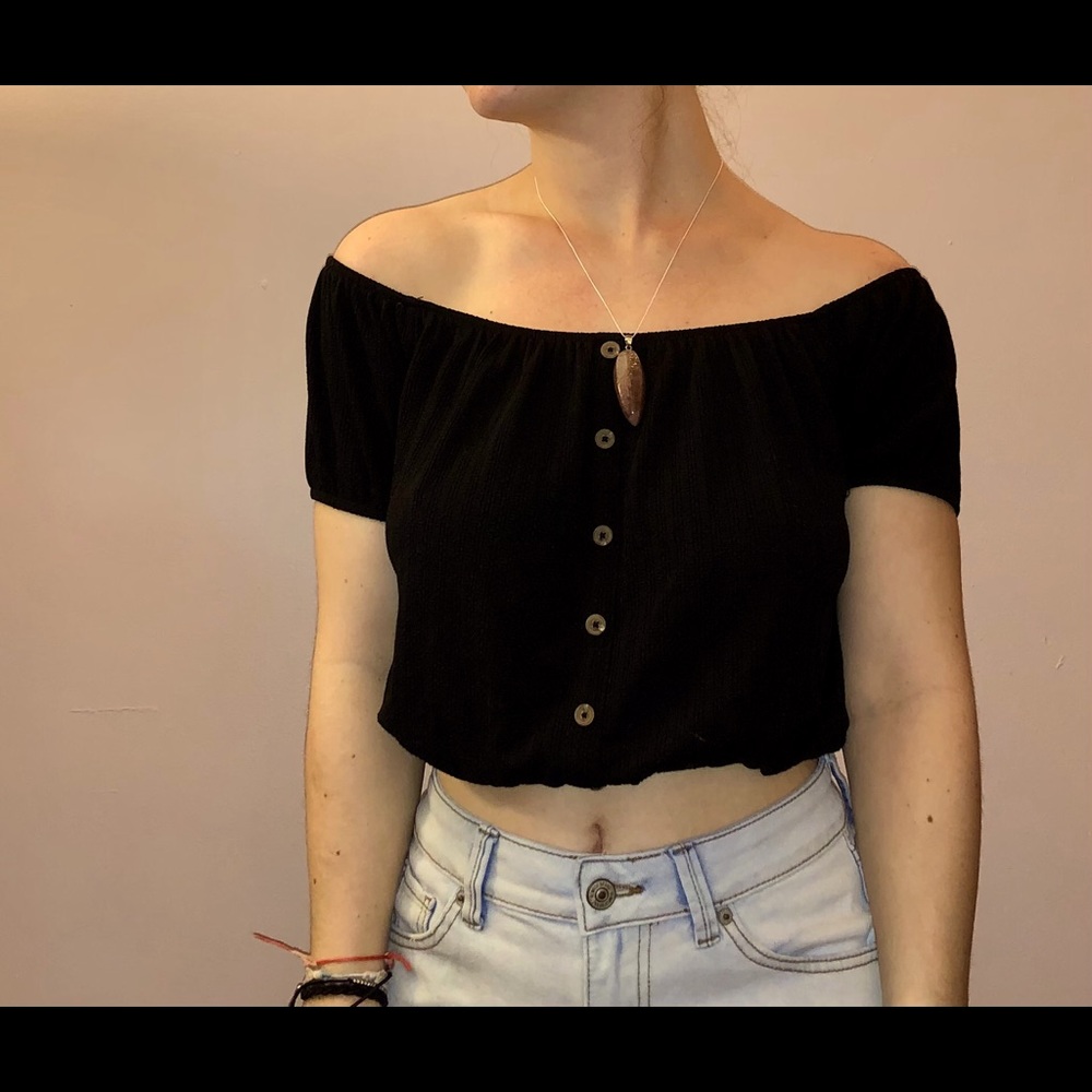 Off the shoulder cropped shirt